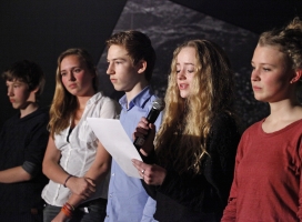 jongeren bij vsb uitreiking