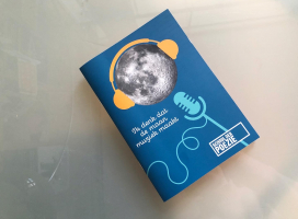 Ik denk dat de maan muziek maakt